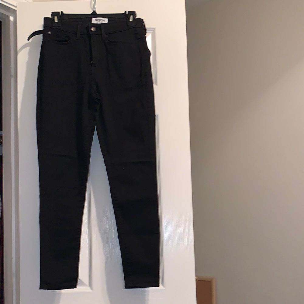 NWOT Levi's Women's Black Skinny Jeans